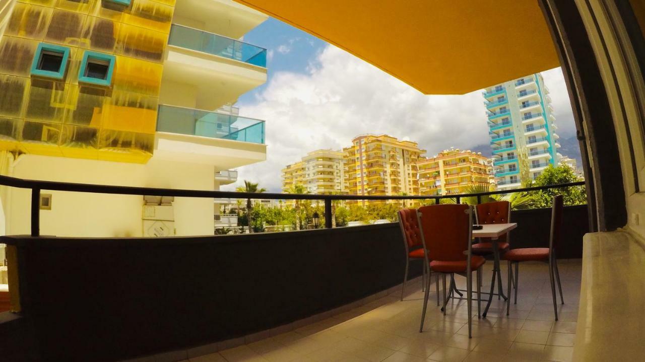 Flamingo Beach & Suite Mahmutlar Esterno foto