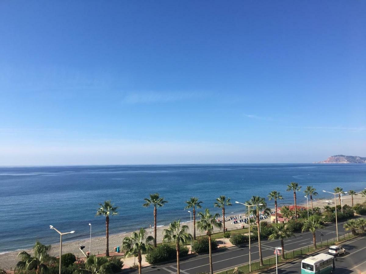 Flamingo Beach & Suite Mahmutlar Esterno foto
